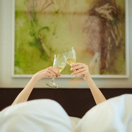 Nin&Bau Sarri 2 Hotel Athén Kültér fotó